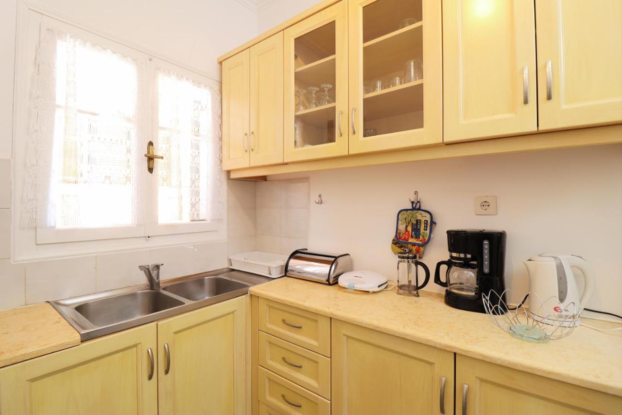 A Nice Apartment- Corfu Town, Kanoni Екстериор снимка